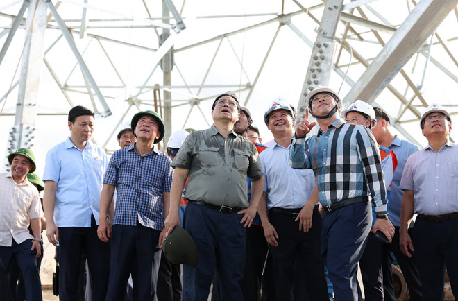 ttxvn_thu tuong kiem tra 500kv 3 (2).jpg