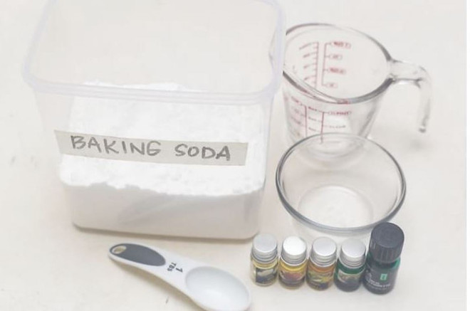 nuoc hoa xit phong.JPG