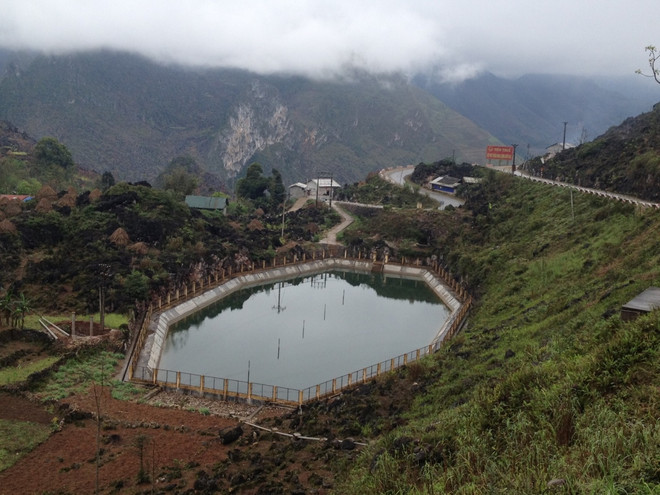 Bài 2: Người dân cao nguyên đá vẫn sống bằng… niềm hy vọng ảnh 1