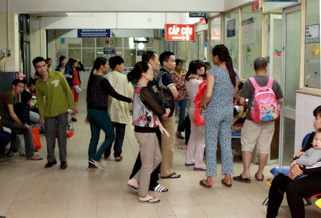 Công an Hà Nội triệt phá 2 đường dây làm giả giấy xuất, nhập viện ảnh 1