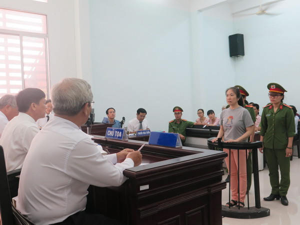 Tuyên phạt bị cáo Nguyễn Ngọc Như Quỳnh 10 năm tù giam ảnh 1