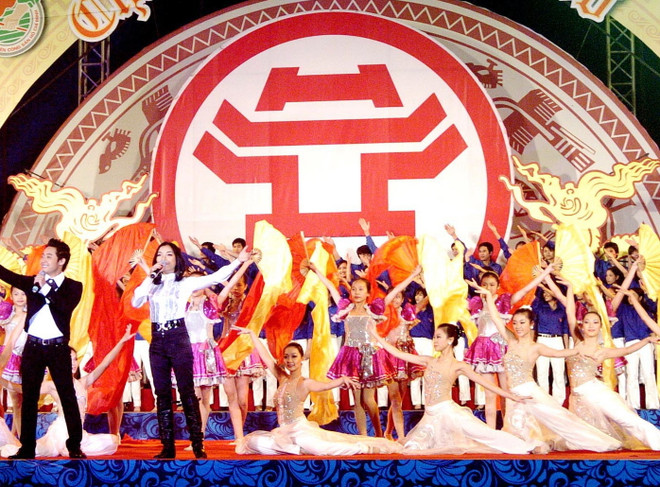 Hà Nội đón Năm mới 2016 với một đêm nghệ thuật đầy sắc màu ảnh 1