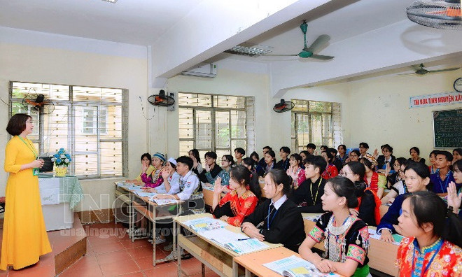 Bộ Giáo dục và Đào tạo bàn giao 5 trường trực thuộc về Ủy ban Dân tộc ảnh 1