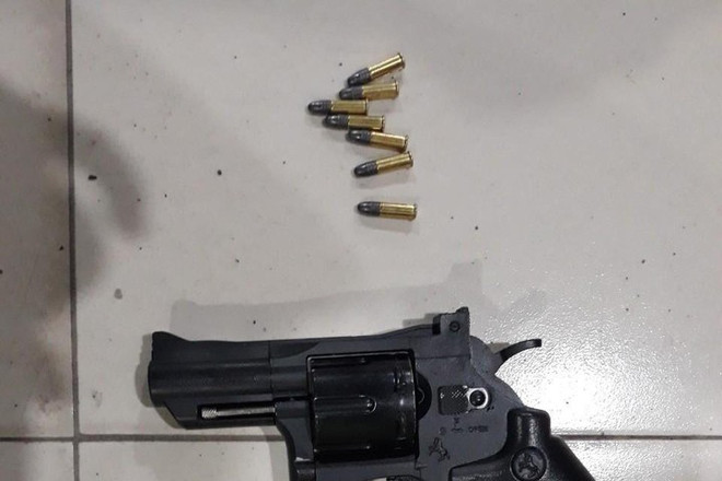 Tạm giữ thêm 3 đối tượng ở vụ án vận chuyển, mua bán vũ khí quân dụng ảnh 1