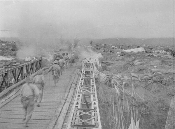 Bước chuyển đất nước sau khi thực dân Pháp rút khỏi miền Bắc ảnh 1