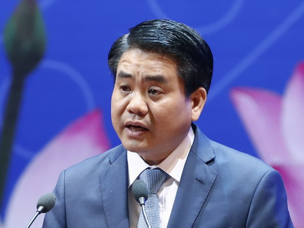 Chủ tịch UBND thành phố Hà Nội đối thoại với công nhân lao động ảnh 1