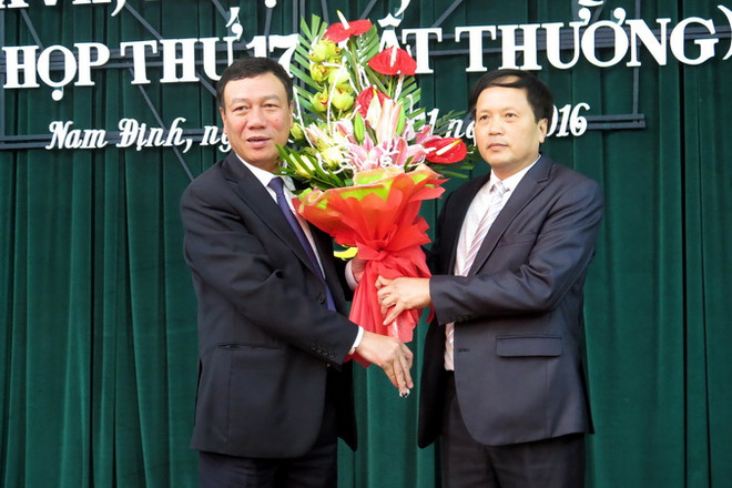 Phê chuẩn nhân sự Ủy ban Nhân dân tỉnh Nam Định và Quảng Bình ảnh 1