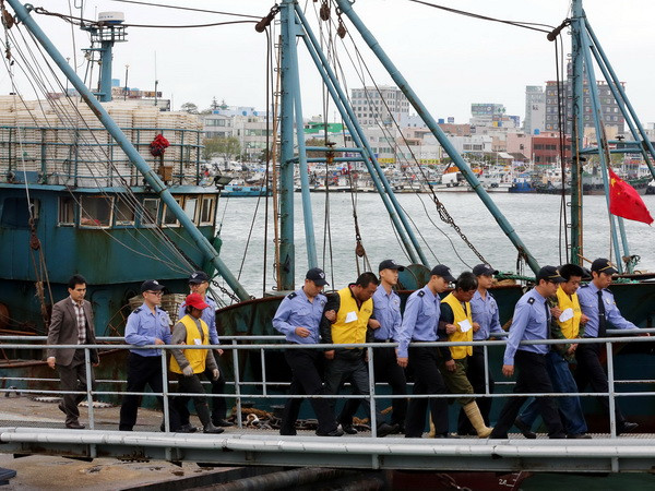 Hàn Quốc kết án tù một ngư dân Trung Quốc vì đánh bắt cá trái phép ảnh 1