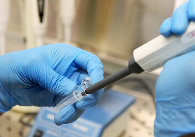 (Nguồn: Sputnik) Chuyên gia Nga phân tích 'chiến lược' sinh tồn của virus SARS-CoV-2 ảnh 1