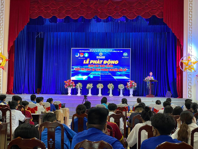 Long An đẩy mạnh Chuyển đổi Số, thúc đẩy phát triển kinh tế-xã hội ảnh 2