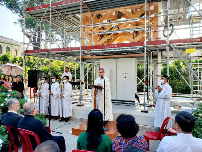 Nhà thờ Đức Bà Sài Gòn khánh thành dàn giao hưởng nhạc chuông ảnh 1