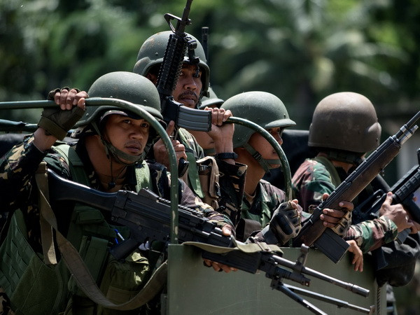 Philippines xác nhận phiến quân kiểm soát 20% thành phố Marawi ảnh 1