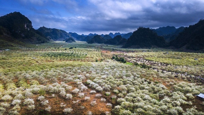 Nhiệt độ toàn miền Bắc tăng mạnh, trời nắng 27-30 độ C ảnh 1