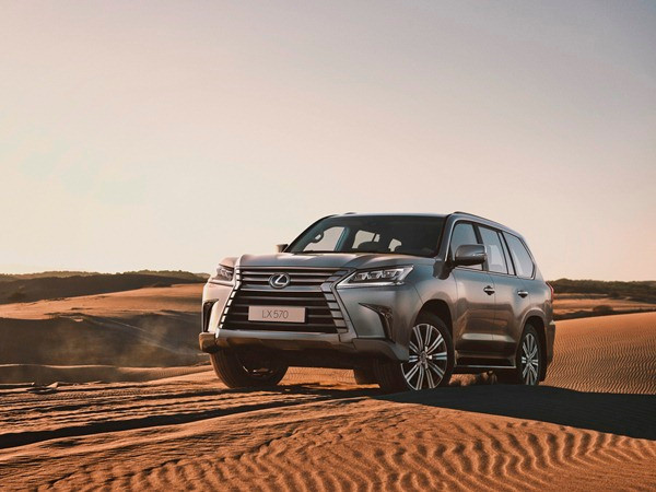 Lexus ra mắt mẫu xe LX570 tại Việt Nam, giá bán 5,61 tỷ đồng ảnh 3
