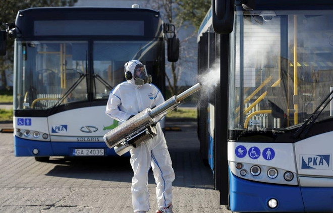 Slovakia và Ba Lan ghi nhận số ca nhiễm mới trong ngày cao nhất ảnh 1