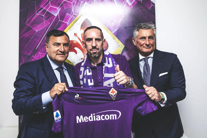 Ribery đầu quân cho Fiorentina. (Nguồn: Fiorentina) Tiền vệ Franck Ribery chính thức gia nhập CLB Fiorentina ảnh 1