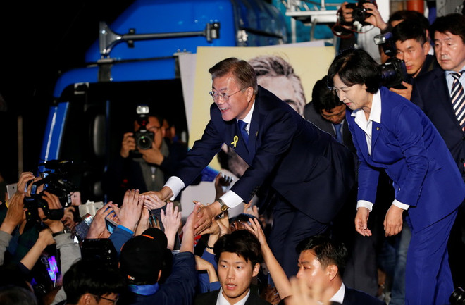 Bốn thách thức đối với Tổng thống đắc cử Hàn Quốc Moon Jae-in ảnh 1