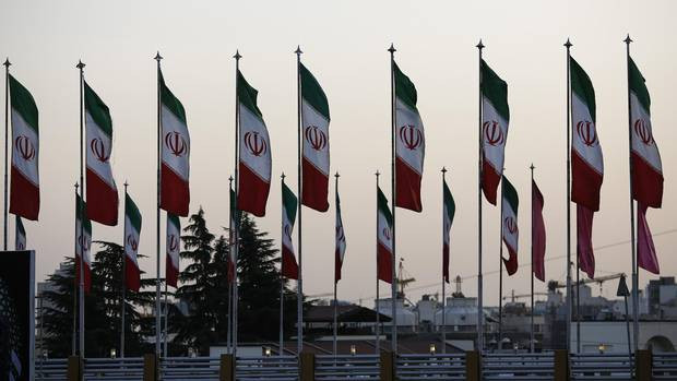 Canada không cho phép Iran lập điểm bỏ phiếu bầu tổng thống ảnh 1