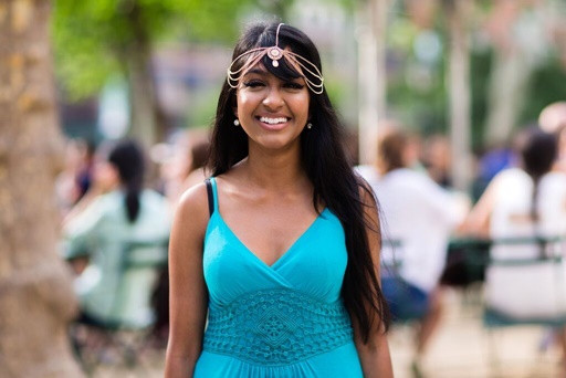 On the street: Những bóng hồng trên đường phố New York ảnh 7