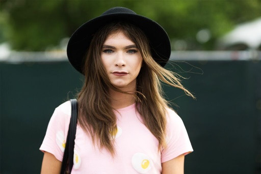 On the street: Những bóng hồng trên đường phố New York ảnh 3