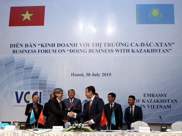 Trưởng Ban Đối ngoại Trung ương thăm và làm việc tại Kazakhstan ảnh 1