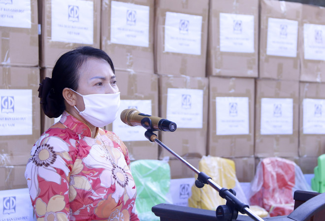 Bộ GD&ĐT Việt Nam hỗ trợ Trường song ngữ Lào-Việt Nam Nguyễn Du ảnh 2