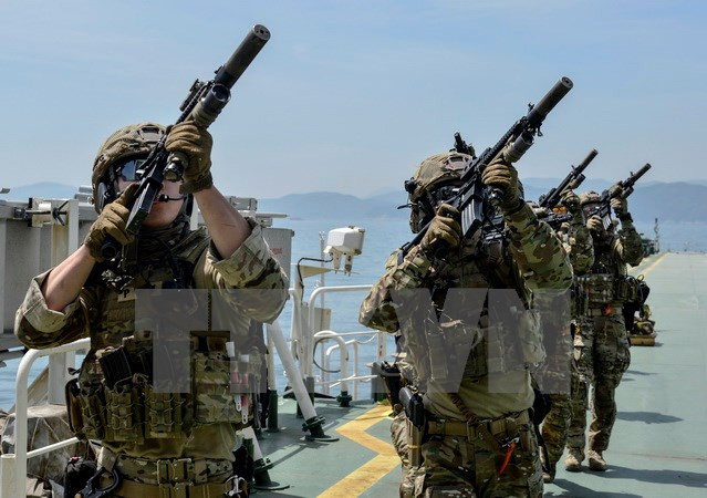 Hàn Quốc và Mỹ ​lo ngại Triều Tiên đánh phá các tín hiệu định vị GPS ảnh 1