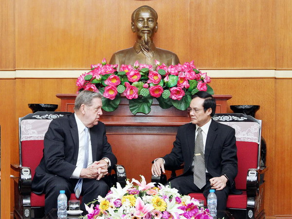 Việt Nam khuyến khích các tôn giáo tham gia hoạt động xã hội ảnh 1