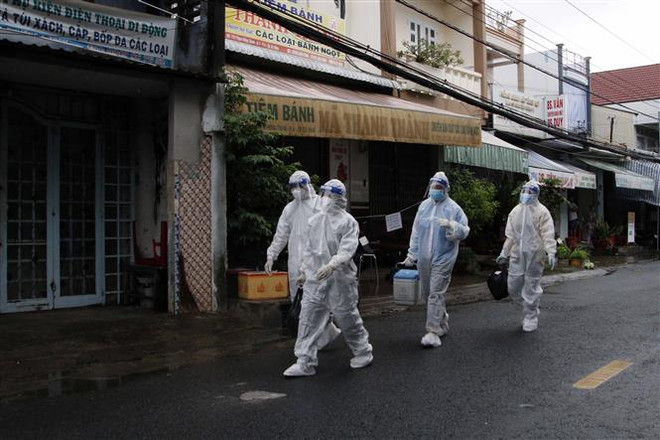 Ngày 26/8: Ghi nhận 11.575 ca nhiễm mới, 188.488 ca đã điều trị khỏi ảnh 1