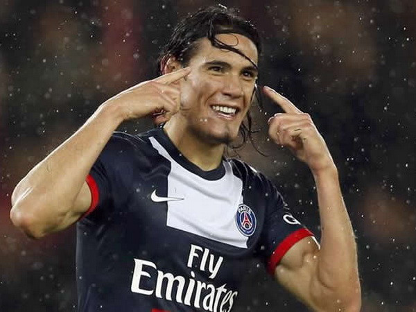 Cavani là người được Quỷ đỏ đưa vào tầm ngắm. (Nguồn: Getty Images) Chuyển nhượng 19/1: Rooney sẽ rời M.U, Arsenal nếm trái đắng ảnh 2