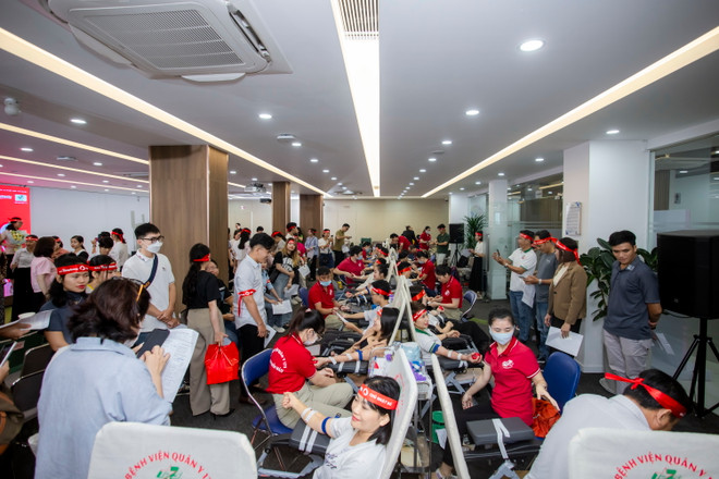 amway chu nhat do (1).JPG