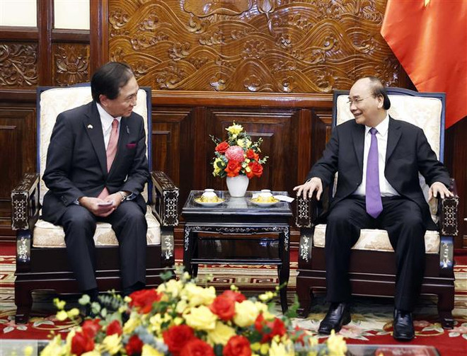 Chủ tịch nước Nguyễn Xuân Phúc tiếp Thống đốc tỉnh Kanagawa, Nhật Bản ảnh 1