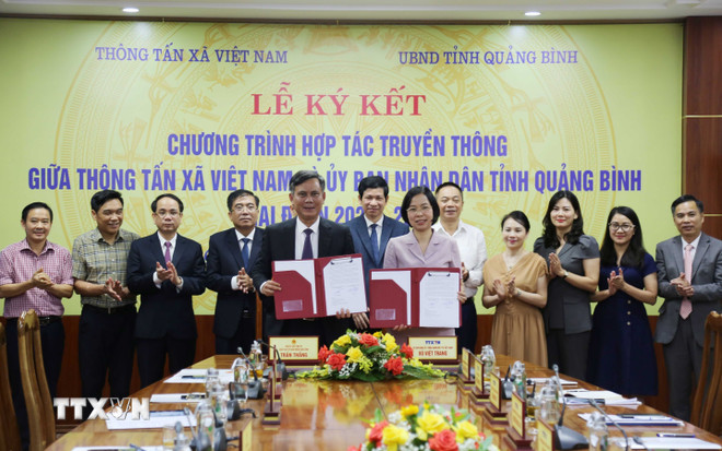 Tăng cường hợp tác truyền thông giữa TTXVN và tỉnh Quảng Bình ảnh 3