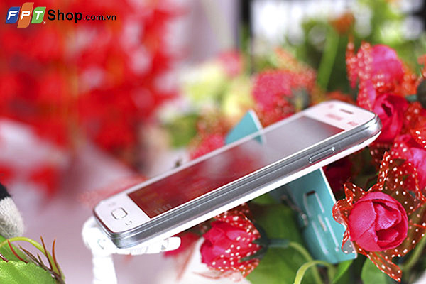 Samsung Galaxy V, giá tham khảo 2.290.000 đồng. (Nguồn: FPT Shop) Tốp các dòng điện thoại thông minh bán chạy trong tháng Chín ảnh 1
