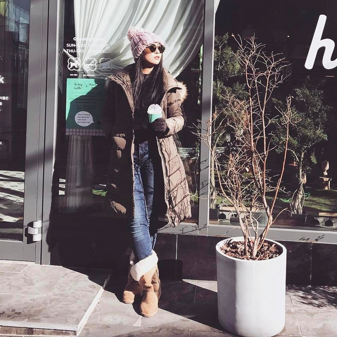 Street style ngập tràn áo khoác dáng dài của mỹ nhân Việt tuần qua ảnh 8