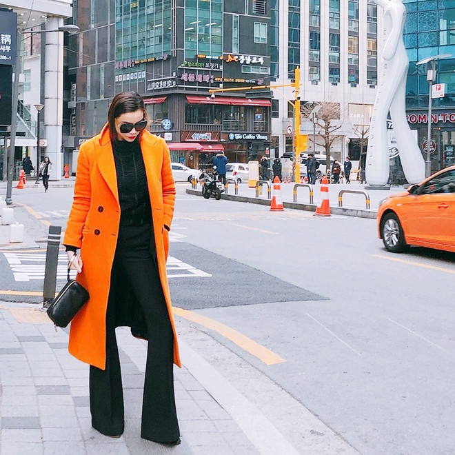 Street style ngập tràn áo khoác dáng dài của mỹ nhân Việt tuần qua ảnh 2