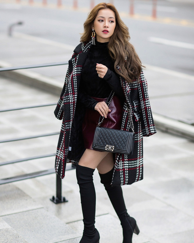 Street style ngập tràn áo khoác dáng dài của mỹ nhân Việt tuần qua ảnh 1