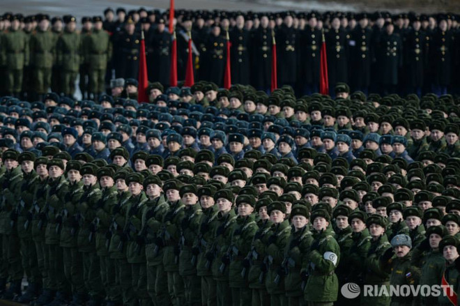 [Photo] Nga sẽ khoe dàn vũ khí "khủng" ở lễ diễu binh 9/5 ảnh 10