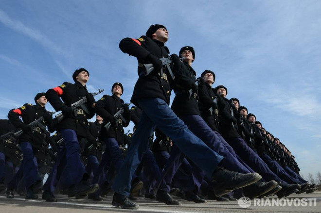 [Photo] Nga sẽ khoe dàn vũ khí "khủng" ở lễ diễu binh 9/5 ảnh 12