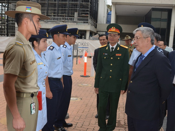 Việt Nam-Australia hợp tác khắc phục hậu quả bom mìn ảnh 2