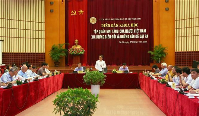 Tập quán mai táng của người Việt Nam và những vấn đề đặt ra ảnh 1