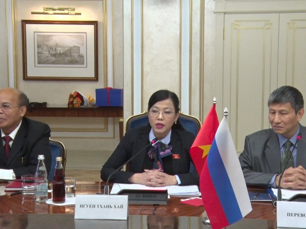 Đoàn đại biểu Ban Dân nguyện Quốc hội thăm và làm việc tại LB Nga ảnh 1