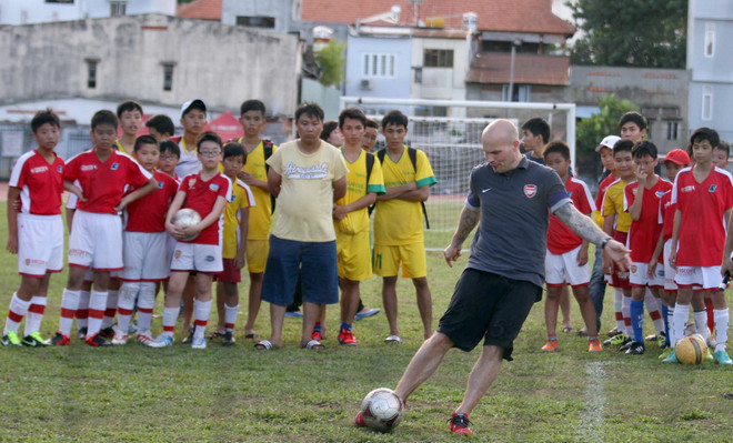 Hợp tác nhân rộng mô hình bóng đá cộng đồng tại Việt Nam ảnh 1
