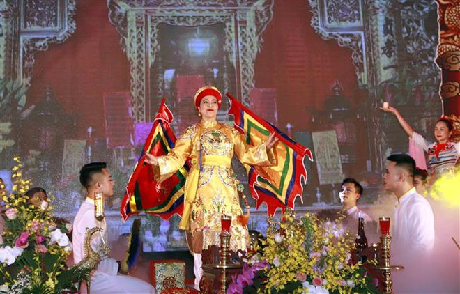 Nam Định bảo tồn và phát huy giá trị của nghi lễ Chầu văn ảnh 2