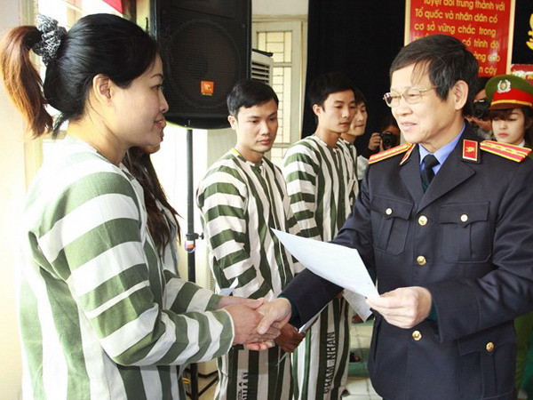 Giảm án, tha tù trước hạn cho nhiều phạm nhân dịp Quốc khánh ảnh 1