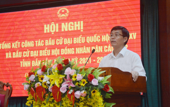 Bí thư Tỉnh ủy Đắk Lắk Nguyễn Đình Trung phát biểu tại hội nghị. (Ảnh: Hoài Thu/TTXVN) Ninh Bình bầu các chức danh chủ chốt, Đắk Lắk tổng kết công tác bầu cử ảnh 2