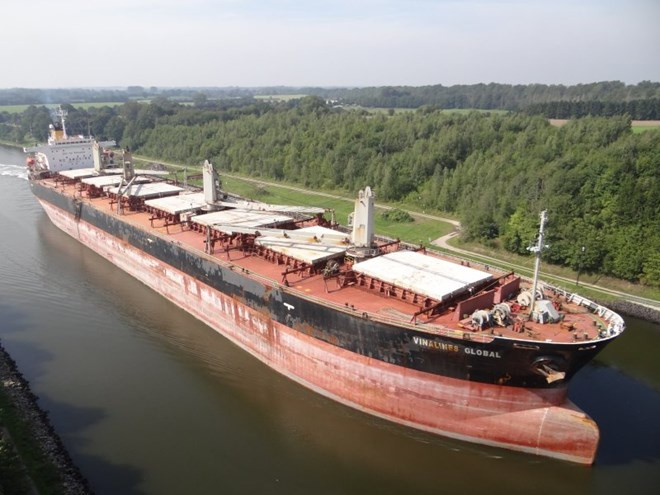 Vinalines “đại hạ giá” tàu Vinalines Sky niên hạn 21 năm ảnh 1