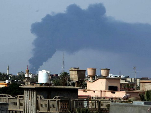 Libya nhờ quốc tế giúp khắc phục hậu quả vụ cháy kho chứa dầu ảnh 1