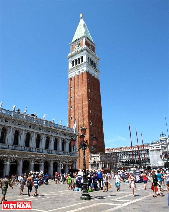 Chiêm ngưỡng vẻ đẹp lãng mạn, cổ kính và độc đáo ở Venice ảnh 7