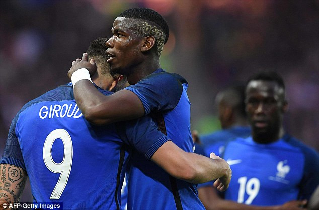 Đội tuyển Pháp giành chiến thắng sau màn rượt đuổi kịch tính ảnh 1